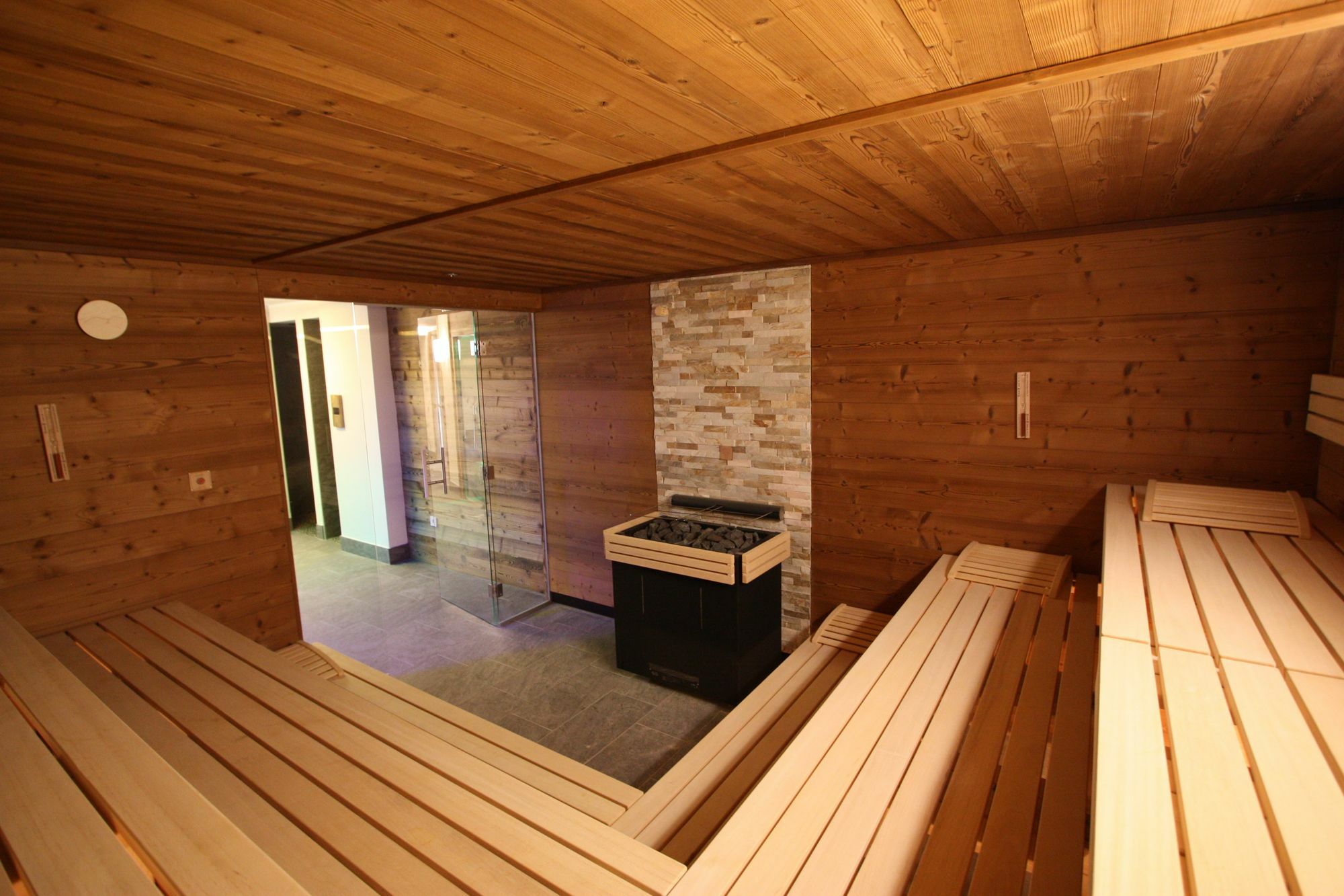 Sport Hotel Ливиньо Экстерьер фото
