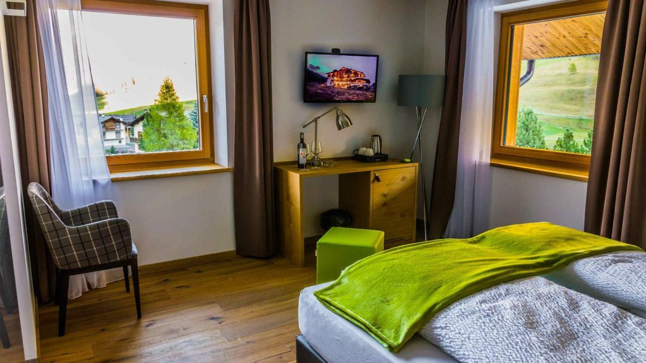 Sport Hotel Ливиньо Экстерьер фото